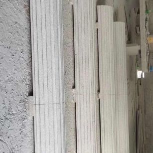 池州 花岗岩厂家带你看白麻花岗岩门楼大柱柱皮