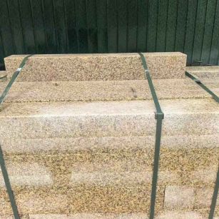 池州 黄金麻花岗岩石材机切面栏杆料半成品