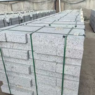 池州 白麻花岗岩路沿石，弧形路沿石，道牙石，马路牙子，界石，路缘石，平沿石，直岩石，平缘石等