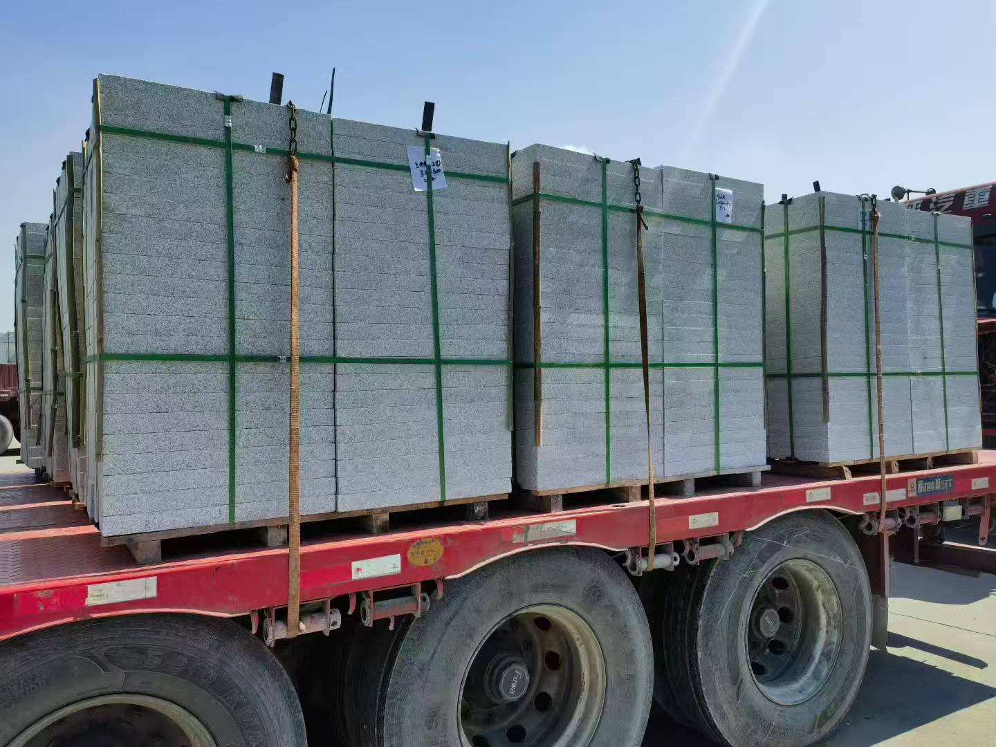 池州芝麻白花岗岩出货日常地铺石