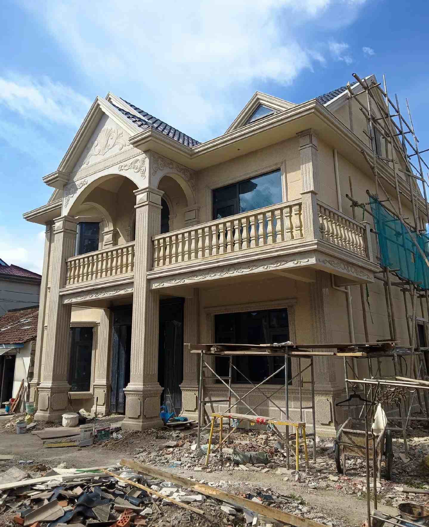 池州 黄金麻花岗岩石材私人别墅雕花门楼柱阳台栏杆