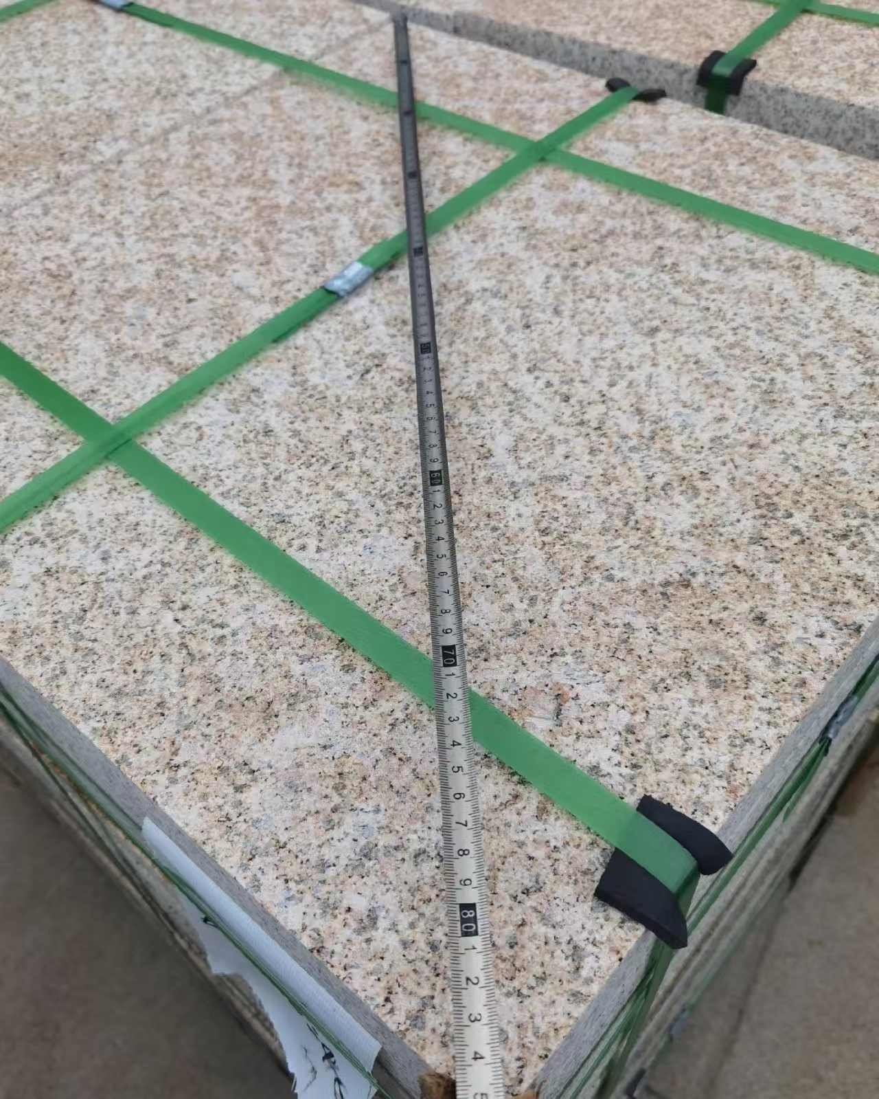 池州 黄金麻火烧面地铺石