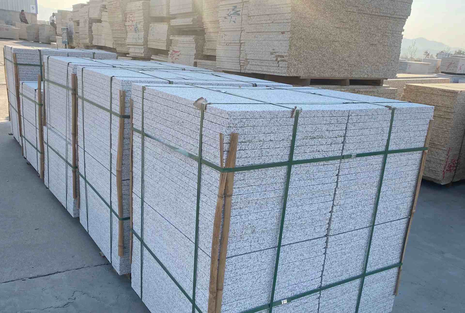 池州 白麻花岗岩荔枝面地铺石