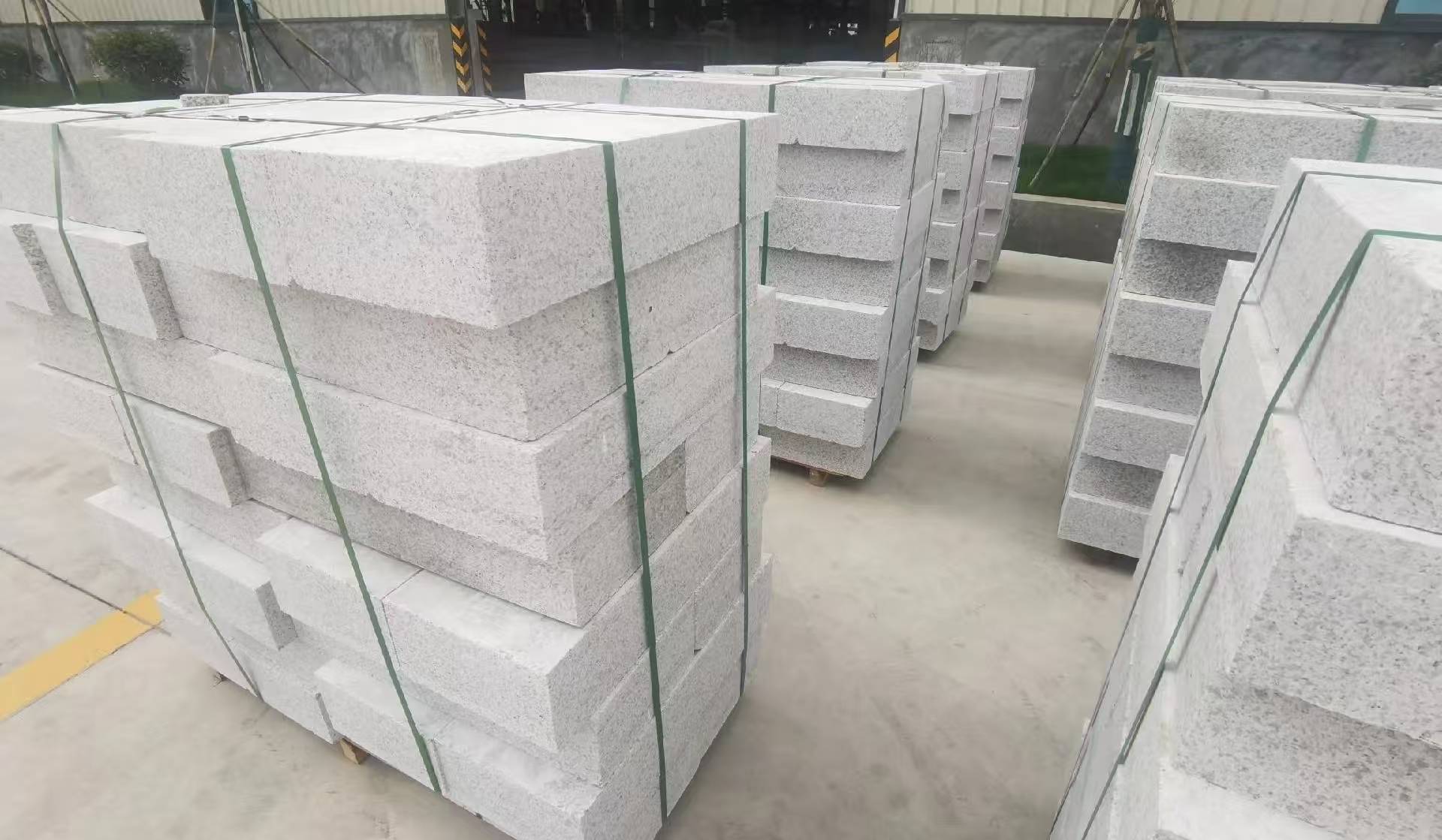 池州 白麻花岗岩路沿石，立缘石，平缘石，路牙石，道牙石，马路牙子等